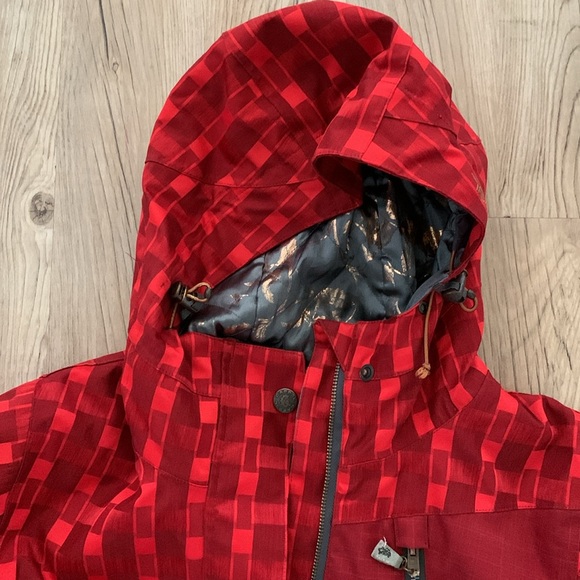 Winter Jacket - Picture 4 of 10